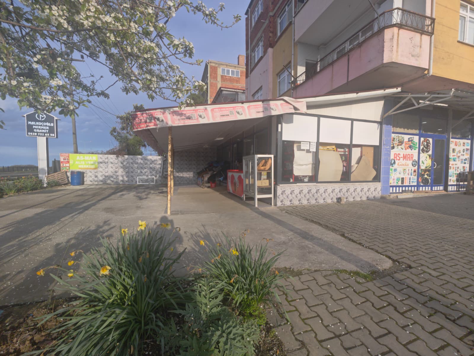 MABEL!DEN ARSİNDE ANAYOL ÜZERİ DEVREN KİRALIK DÜKKAN